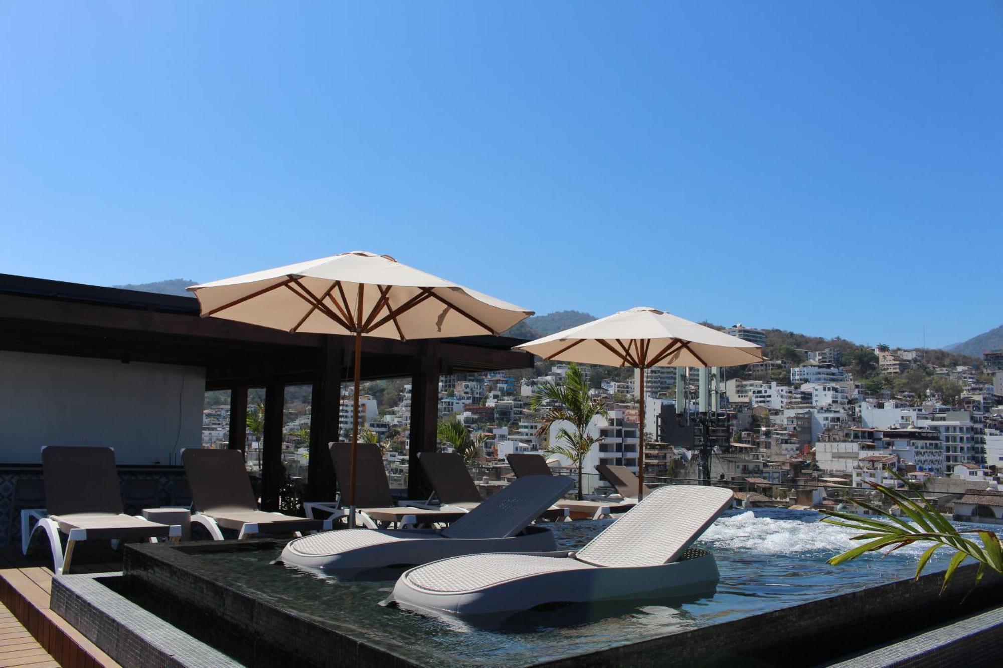 105 Downtown, Rooftop - Ocean View Puerto Vallarta Exterior photo